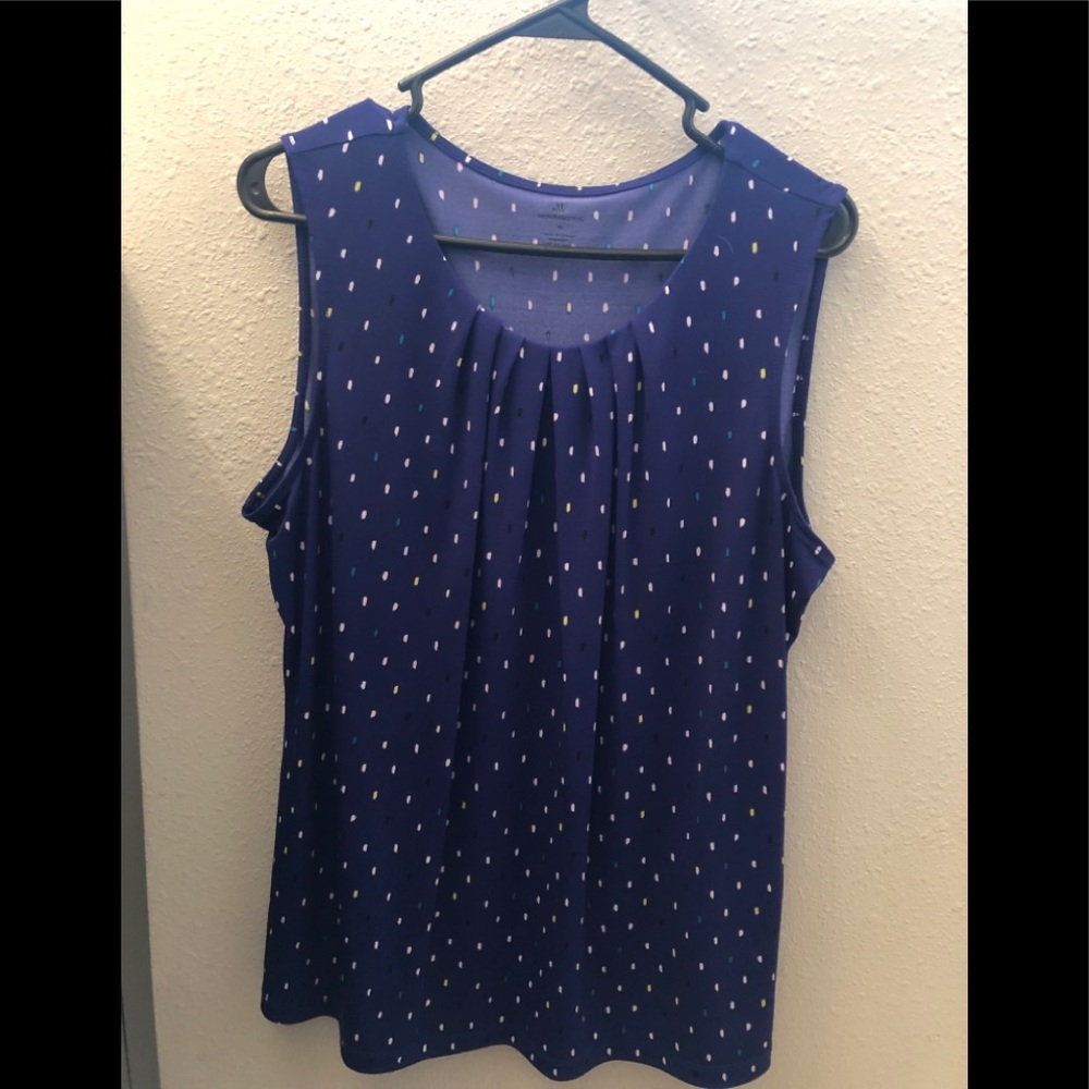 Sleeveless top
